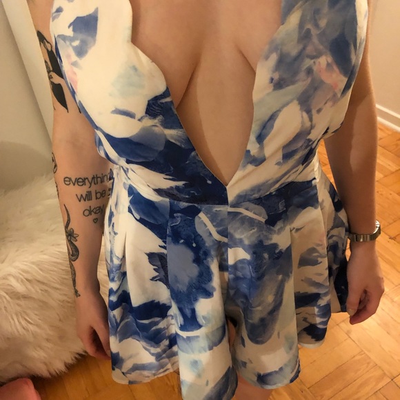 Cutest Romper ever - Picture 3 of 6